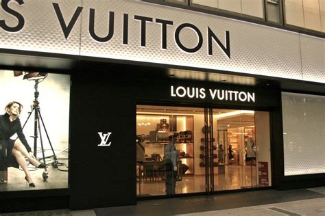 lv roma|louis vuitton second hand rome.